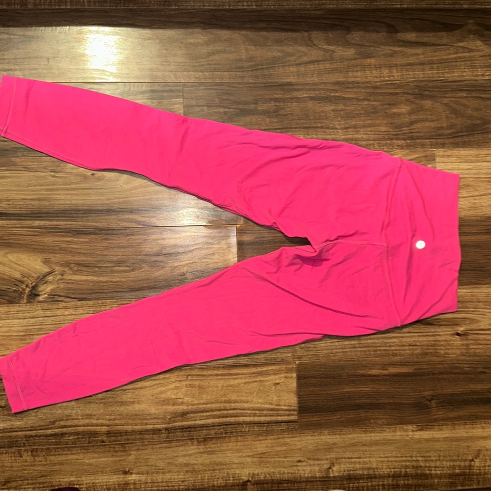 Lululemon align leggings 25” size 4 sonic pink (EUC)